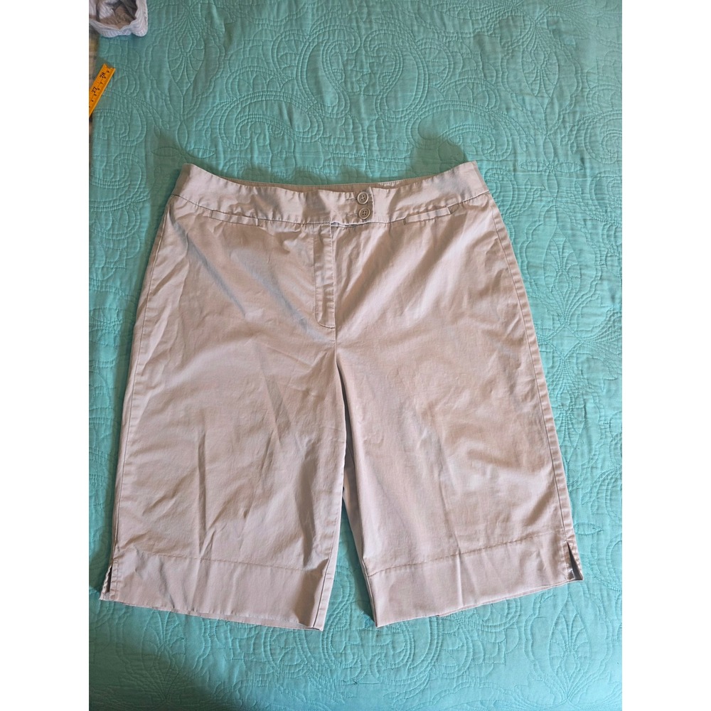 Talbots Womens Khaki Tan Stretch Chino Bermuda Shorts Size 16 Cotton Blend